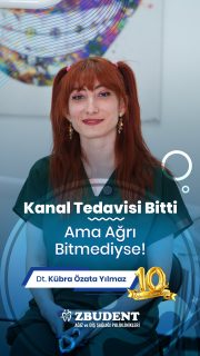 "Kanal tedavisi oldum ama hâlâ ağrım var…” diyorsanız yalnız değilsiniz 🦷😥

Kanal tedavisinden sonraki ilk birkaç gün hafif ağrı ve hassasiyet oluşması bazı durumlarda normal kabul edilebilir.
Bu süreçte şikayetlerin takip edilmesi ve hekimle iletişim halinde olunması oldukça önemlidir 👨‍⚕️✨

Ancak ağrının farklı sebepleri de olabilir:
▫️ Ekstra kanal varlığı
▫️ Gözle fark edilmeyen mikro çatlaklar
▫️ Diş üzerindeki baskılar
▫️ İyileşme sürecinin beklenenden farklı ilerlemesi

Özellikle geçmeyen ağrı, basınca hassasiyet veya zonklama hissi varsa mutlaka tekrar değerlendirme gerekebilir ⚠️

Bazı problemler röntgende bile net şekilde görünmeyebilir.
Bu yüzden devam eden şikayetleri ertelememek önemlidir 👀

Unutmayın 🦷
Kanal tedavisinden sonra yaşanan her ağrı normal kabul edilmez. Süreci doğru takip etmek tedavinin başarısı açısından büyük önem taşır.

✨ Özbudent | Hayata Gülümse